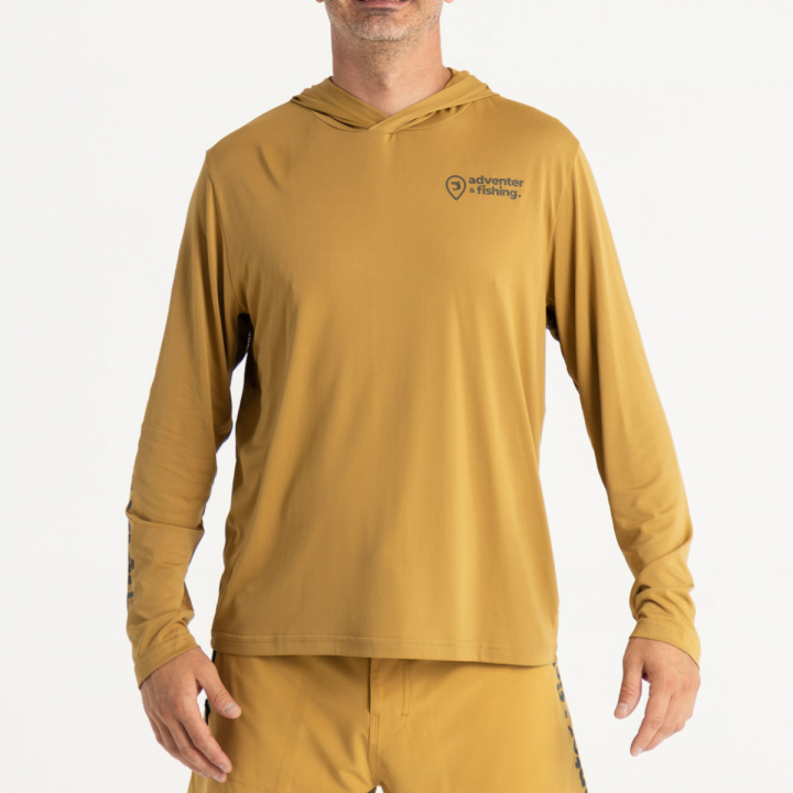 Adventer Functional Hooded UV T-Shirt Sand i gruppen Kläder / Adventer hos Jiggar Sverige AB (MTSU772115AF-r)